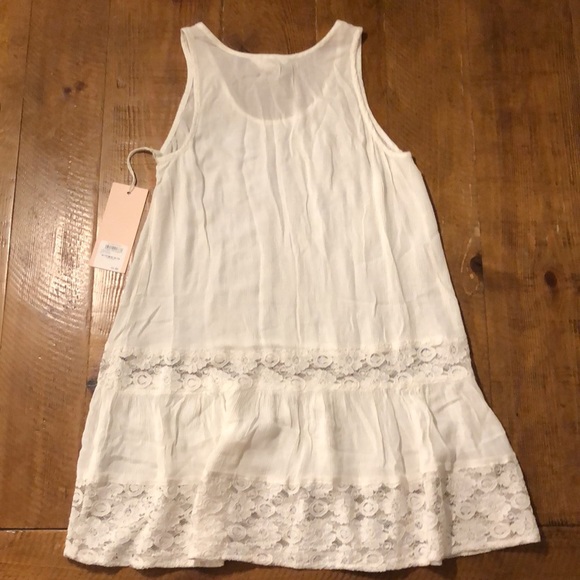 BNWT Sun And Shadow Lace Detail Tunic - Picture 4 of 4